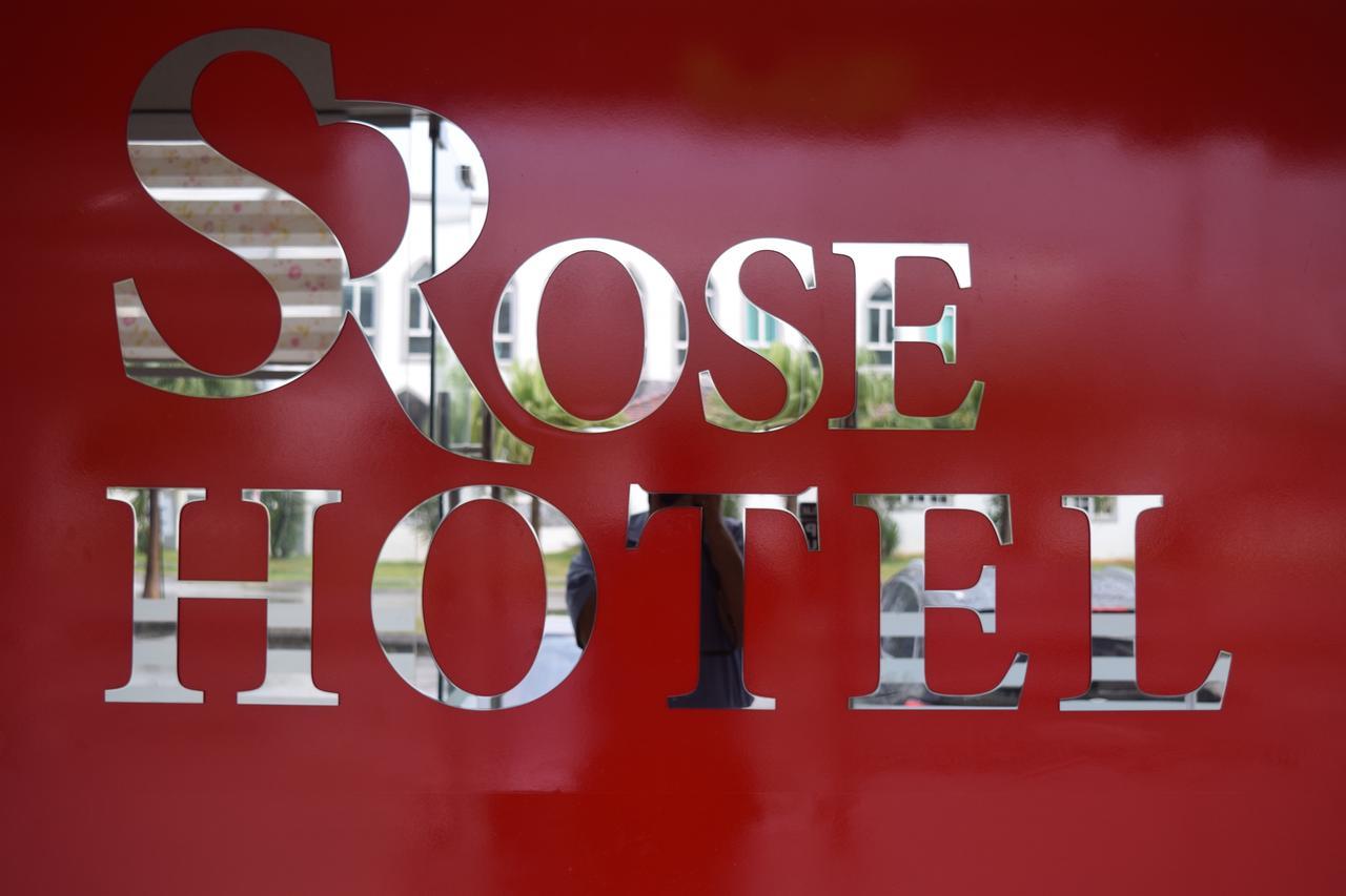 S Rose Hotel Сепанг Экстерьер фото