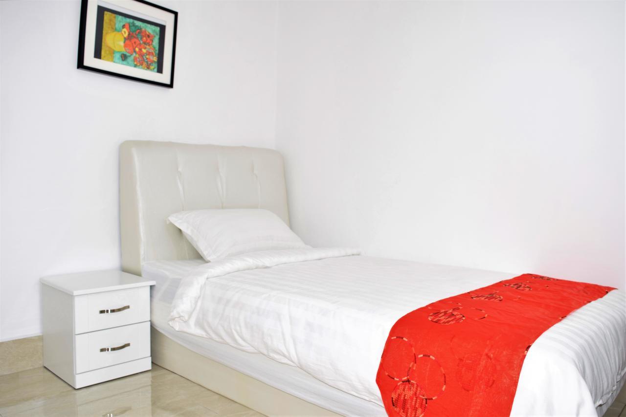 S Rose Hotel Сепанг Экстерьер фото